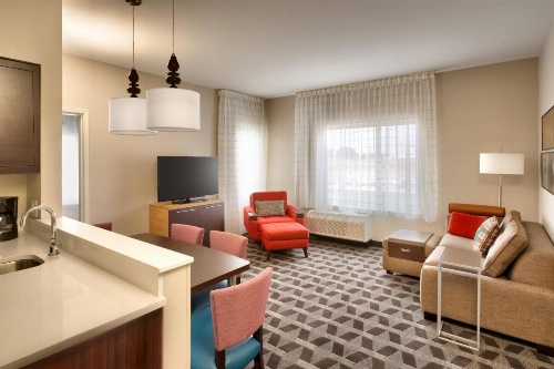 TownePlace Suites by Marriott Clovis image 13