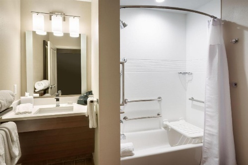 TownePlace Suites by Marriott Clovis image 26